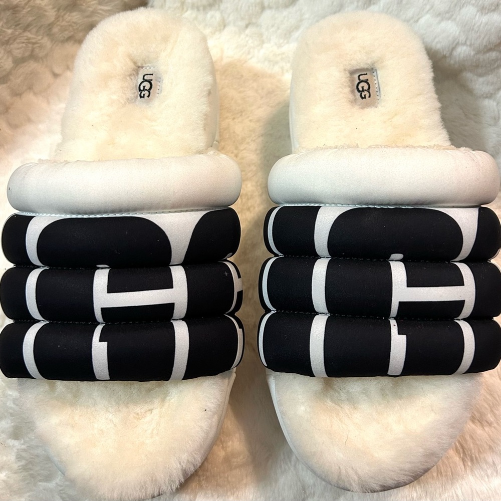 UGG Maxi slide LOGO chunky platform sandal  slip on women’s size 9 - Picture 5 of 10